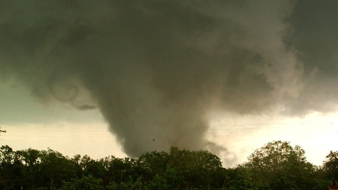 Tornadoes of 2013 Raw and Uncut