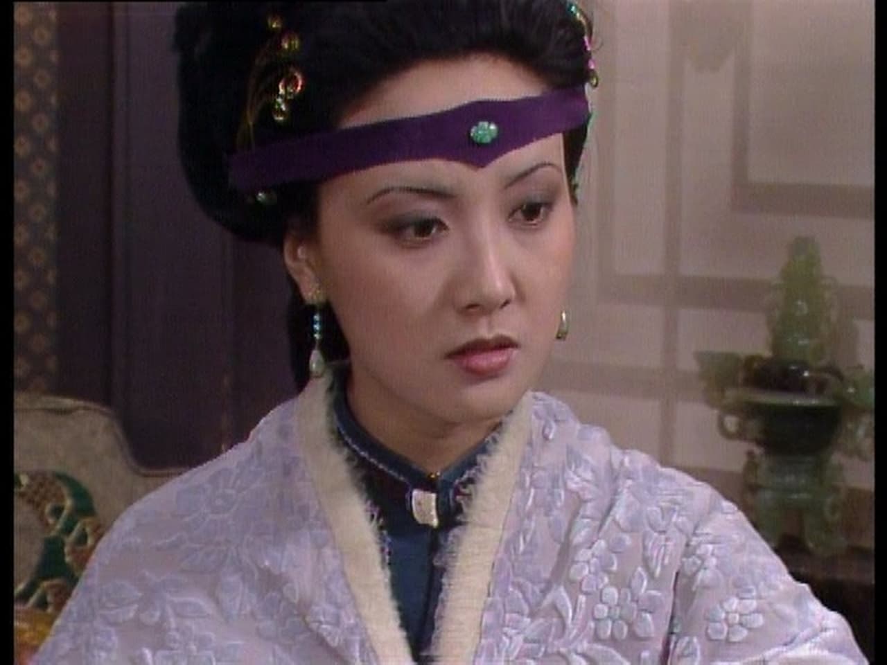 Forced Xifeng Resigned Herself to a Fate Spread East of BedCurtain