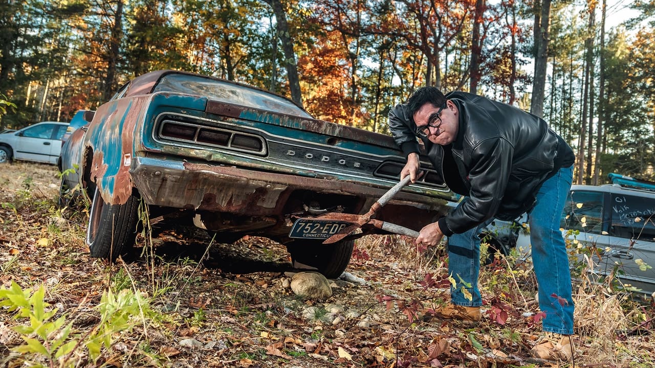 Super Bee vs Road Runner Which Came First