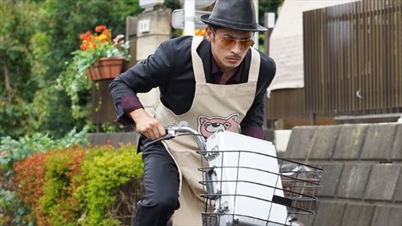 The Legendary Gangster Devotes His Life To Household Chores
