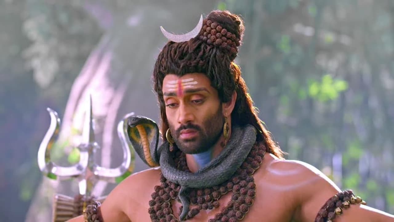 Kartikeya stands speechless