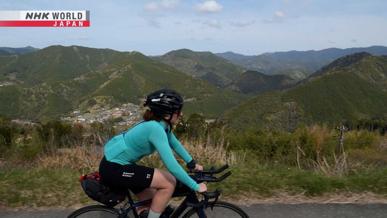 Kii Mountains  Climbing Uphill with a Smile