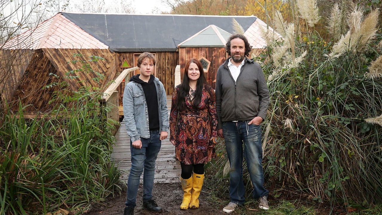 Lynn and Micks Romany Caravan