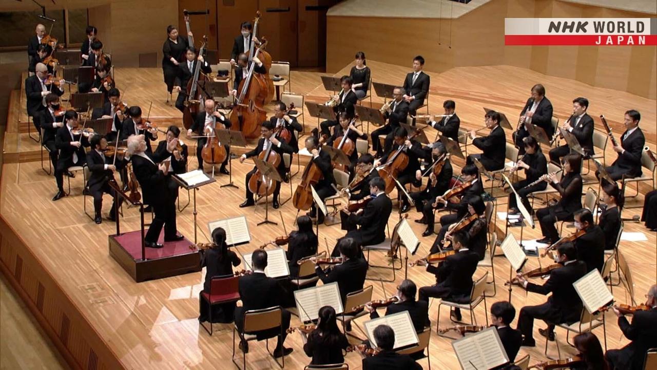 Schubert Symphony No 2 and No 4 conducted by Suzuki Masaaki