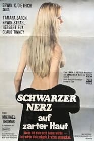 Schwarzer Nerz auf zarter Haut