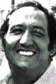 Alfredo Salazar