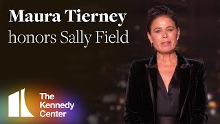 Maura Tierney honors Sally Field  2019 Kennedy Center Honors