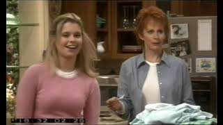 Reba tvseries Bloopers and outtakes