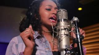 Taylor Jasmine aka Cravetay recording Same Direction with Timbaland on ThePopGame