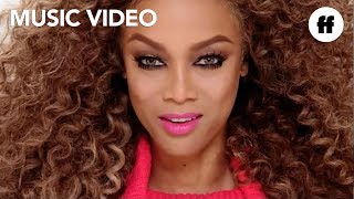 Tyra Banks ft New Fears Eve  Be A Star 2 Official Video  LifeSize 2