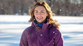 Web interviews Taylor Cole on working with Jack Turner  One Winter Weekend  Hallmark Channel