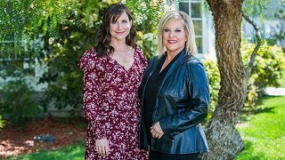 Nancy Grace and Kellie Martin Visit  Home  Family