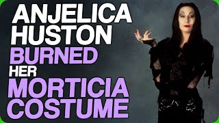 Anjelica Huston Burned Her Morticia Costume Stop Remaking Good Movies