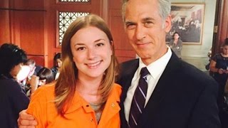 Revenge Stages an Everwood Reunion Emily VanCamp Tweets Pic of Tom Amandes OnSet