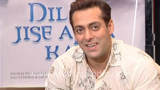 Salman Khan in floral printed shirt at Dil Ne Jise Apna Kahaa promo on disappointment in films
