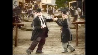 Laurel  Hardy  Way Out West bit  Commence to Dancin