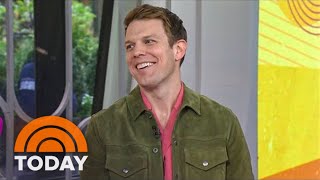 Jake Lacy Talks A Friend Of The Family White Lotus