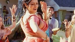 Navrai Majhi  Full Video Song  English Vinglish  Sridevi Best Song