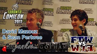 Gothams David Mazouz  Sean Pertwee  Toronto ComiCon 2017  Full Panel