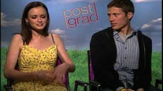 Alexis Bledel Zach Gilford interview for Post Grad