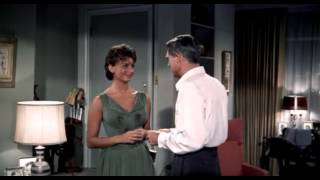 Sophia Loren slaps Cary Grant in Houseboat 1958