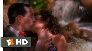 Big Top Peewee 77 Movie CLIP  A Long Kiss 1988 HD