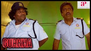 Yogi Babu Latest Comedy  Gurkha Movie  Yogi Babu tries to impress Elyssa  Charle  Manobala