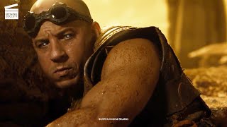 Riddick Riddick fights Mud Demons HD CLIP