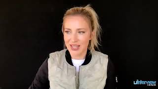 Beth Riesgraf  Christian Kane reveal what working Noah Wylie on Leverage  Redemption was like
