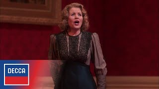 Rene Fleming in Strauss Der Rosenkavalier at the Met 2017