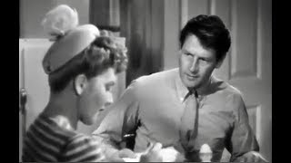 The More the Merrier 1943  Jean Arthur Joel McCrea Charles Coburn