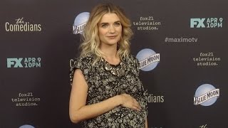 Megan Ferguson Pregnant FXs The Comedians Red Carpet Premiere Arrivals