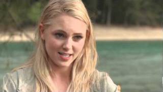 Bethany Hamilton  AnnaSophia Robb Talk About Soul Surfer