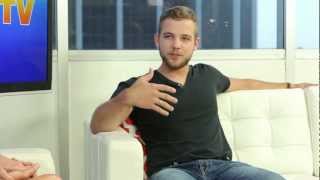 Max Thieriot Interview House at the End of the Street