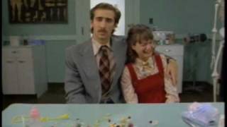 Raising Arizona 1987  Original Theatrical Trailer