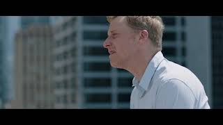 ALAN TUDYK BEN  PLAYING GOD