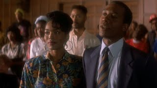 Angela Bassett in City of Hope 1991