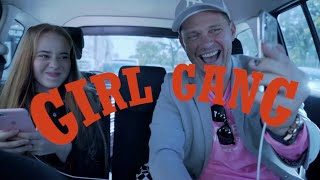 Girl Gang 2022 von  Susanne Regina Meures Kritik  Review  Film Archologie