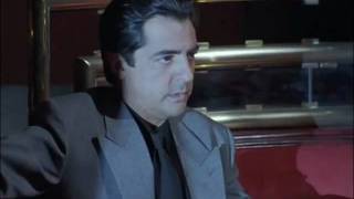 Joe Mantegna in Things Change