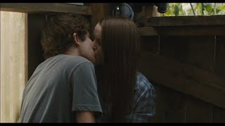 All Summers End  Kiss Scene Tye Sheridan and Kaitlyn Dever