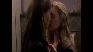 Kill for me Katie Cassidy  Tracy Spiridakos kiss