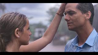 Sergio  Kiss Scene Ana de Armas and Wagner Moura