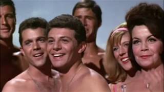 CLASSIC FILM REVIEW  Bikini Beach 1964