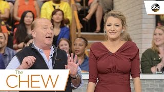 Blake Lively Admits To Messy Eating  The Chew