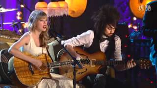 Taylor Swift Performs Eyes Open  Live at the VH1 Storytellers