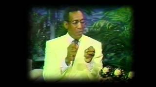 Bill Cosby on The Tonight ShowWith His Golden Raspberry Awards For Leonard Part 6