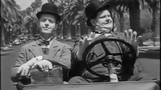 Busy Bodies  Laurel  Hardy 1933
