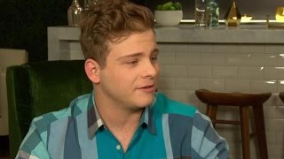 Where Are They Now Jerry Maguire Star Jonathan Lipnicki