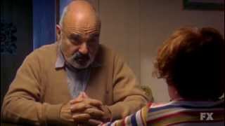 Louie 1x09 Bully  Louies father talks about sex Sub Espaol