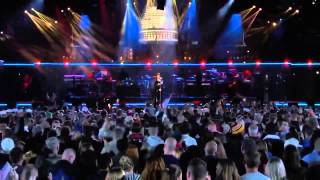 Rihanna Live at The Concert For Valor 2014 HD Diamonds Stay and Monster feat  Eminem